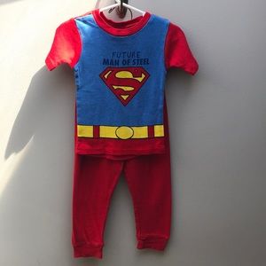 Kids pjs set. 4T
